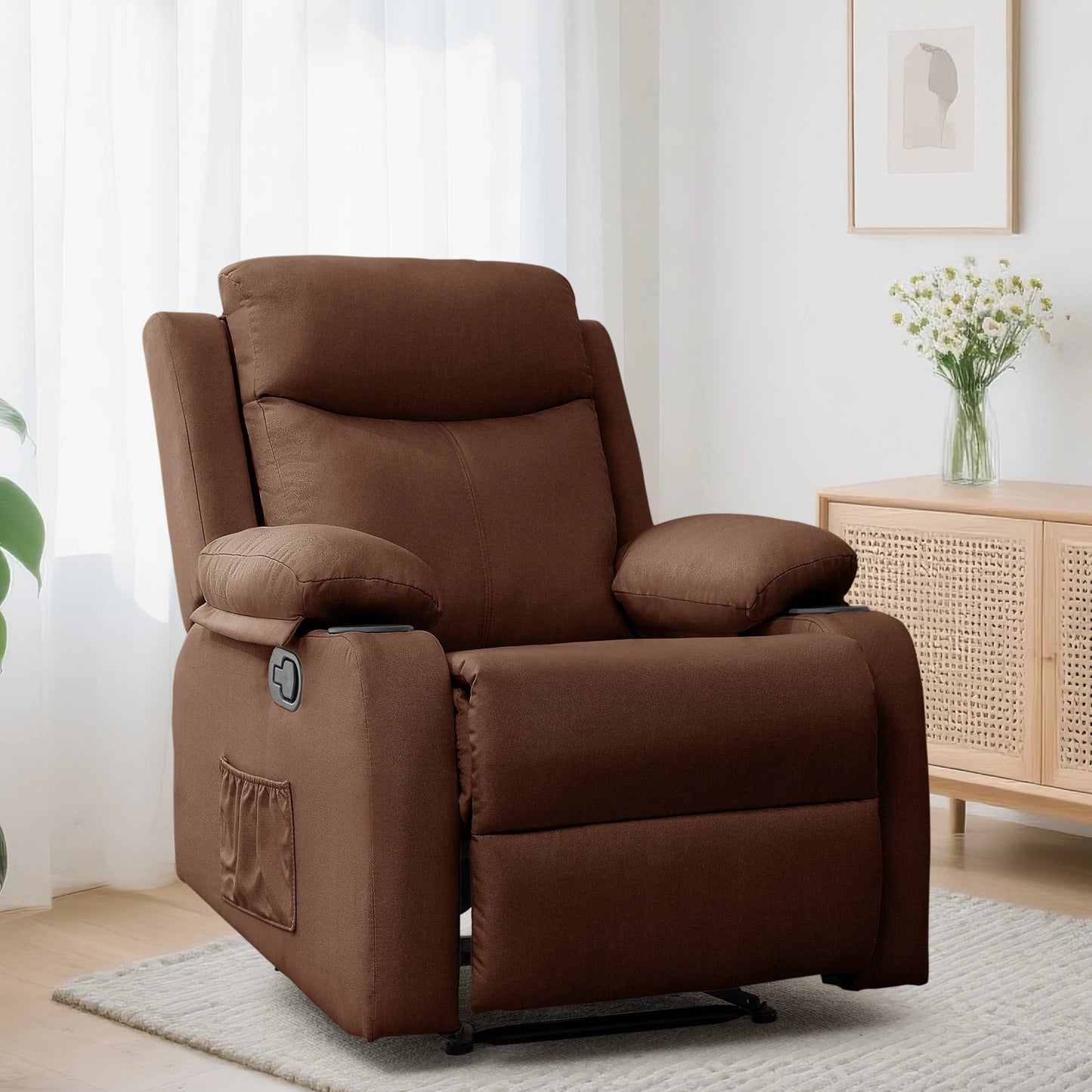 Manual Recliner, Cup Holders, Pockets